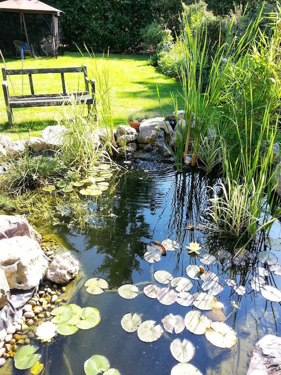 Rosemead Guest House Claygate Buitenkant foto